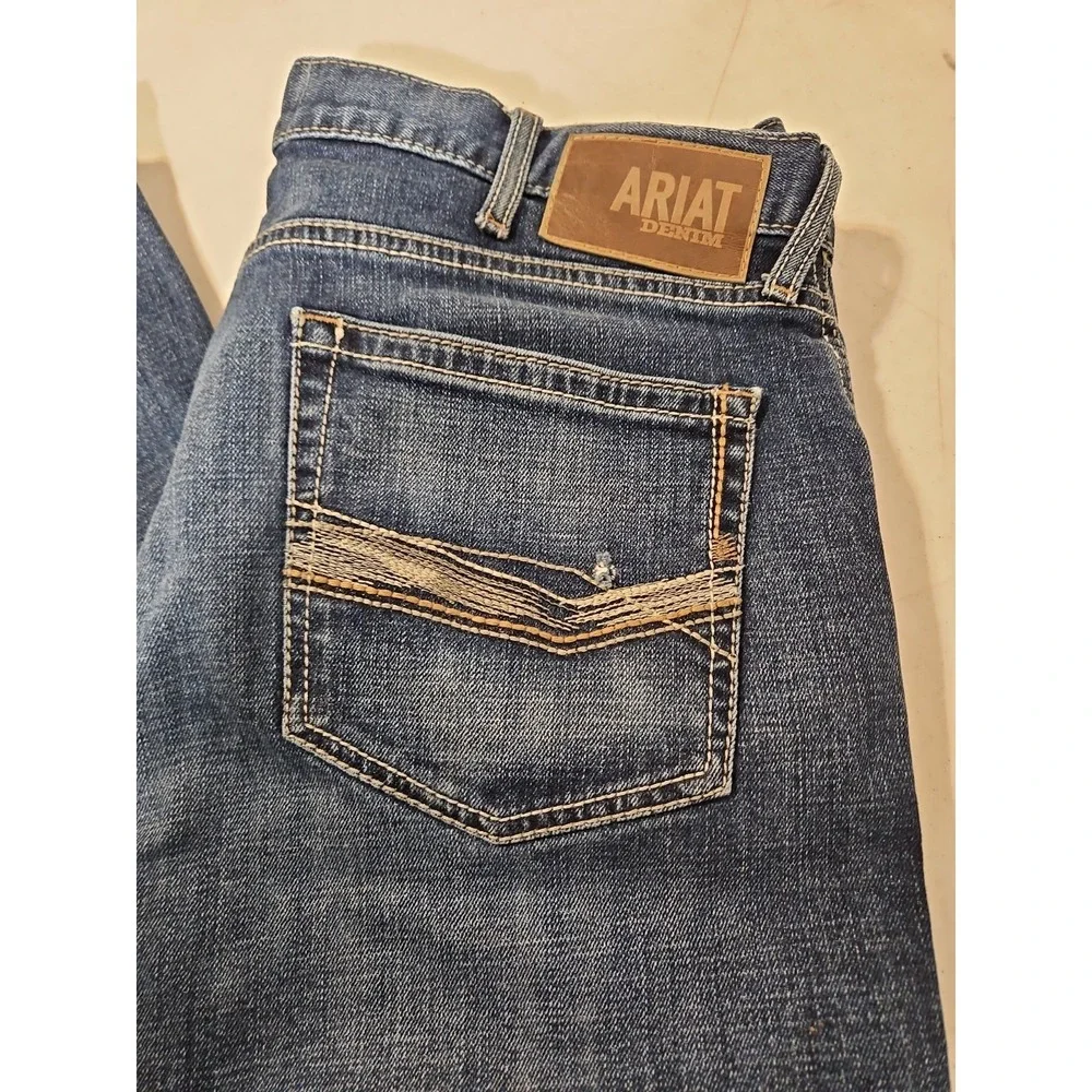 Ariat M5 Jeans Mens 36x34  Denali Straight Fit Straight Leg Thick Stitch(1792